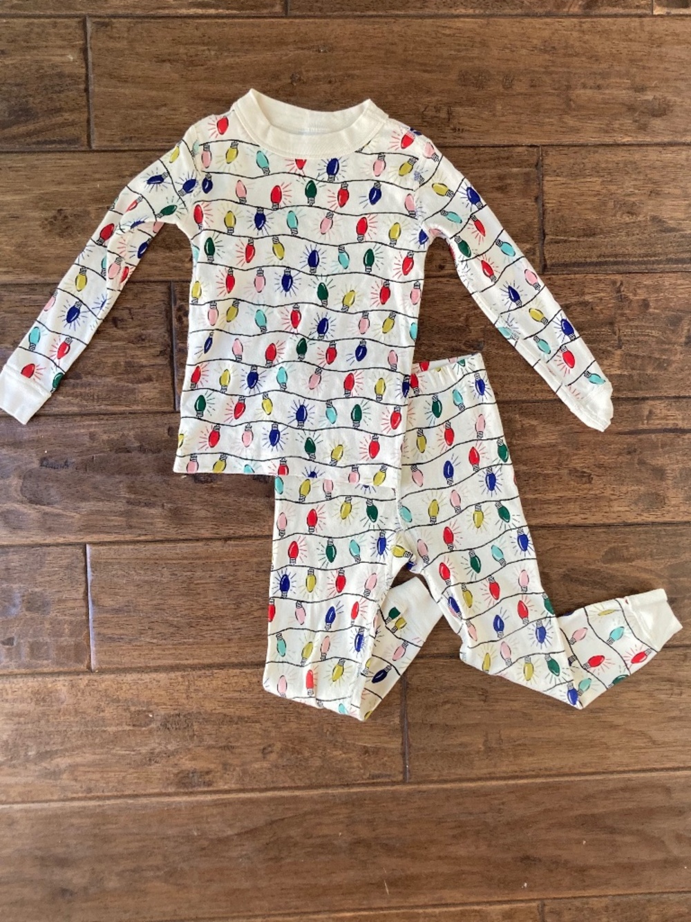 Hanna Anderson Kids sz 4 Xmas Holiday Lights 2pc Pajama Set Organic Cotton